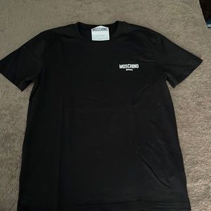 Moschino t-shirt